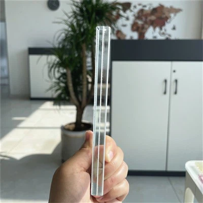 Vidro laminado gravado a ácido